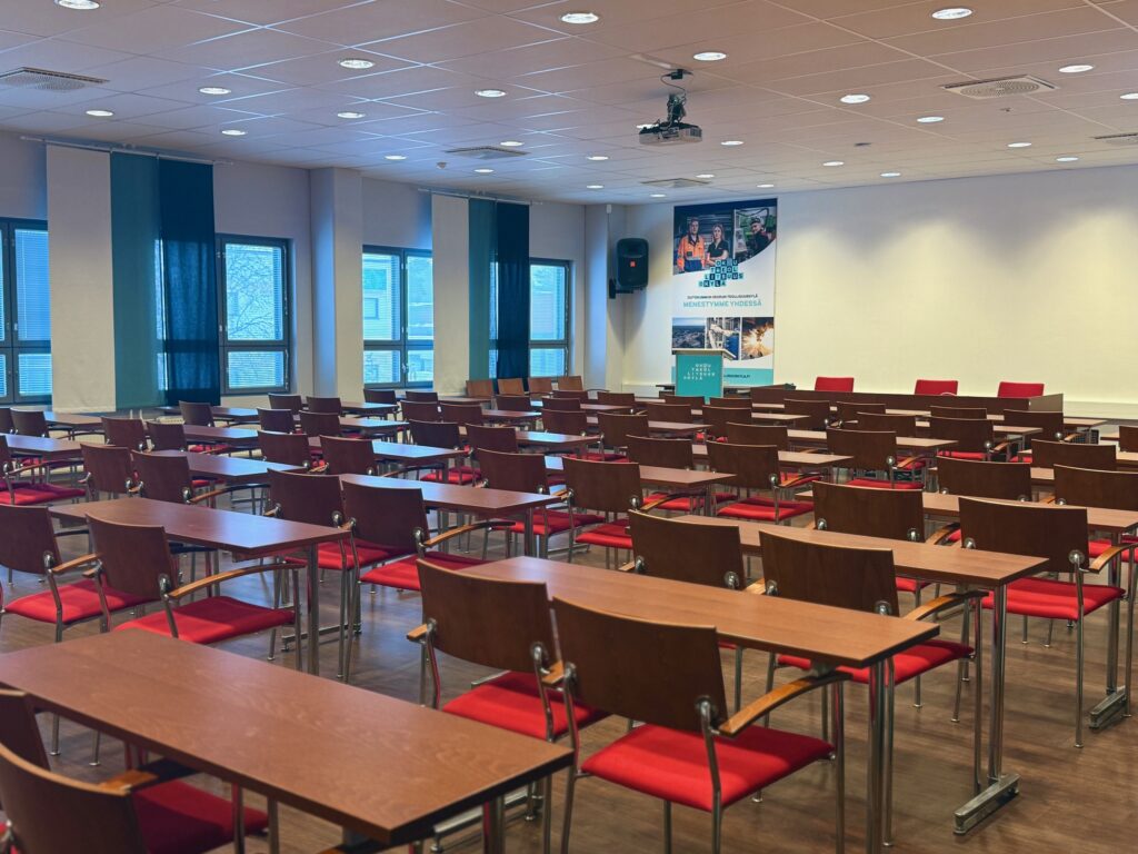 Rikastamo-sali, outokummun teollisuuskylä, auditorio